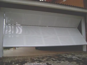 Projeto para construção de portão basculante automatizado